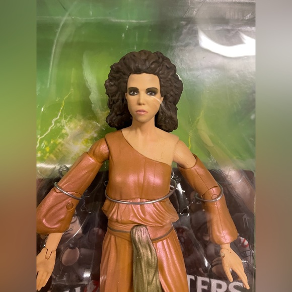 NWT 🎉HP x2🎉 Ghostbusters Marshmallow Dana Barrett 7” action figure - Picture 3 of 5